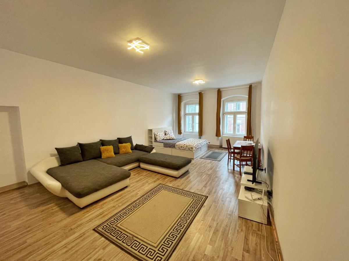 Vadim'S Guesthouse Sibiu Bagian luar foto